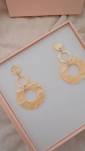 LISA EARRINGS