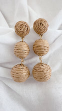 Load image into Gallery viewer, MOLLY EARRINGS