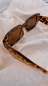 HAILEY SUNGLASSES