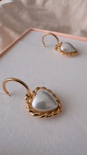 Load image into Gallery viewer, ALORA EARRINGS