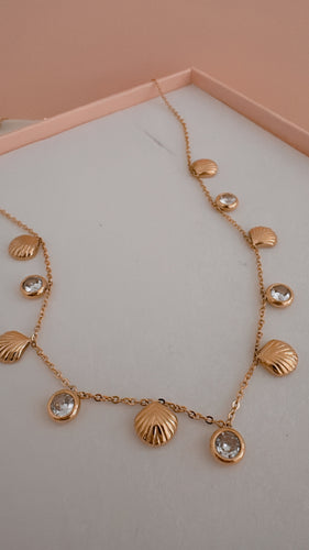 SEASHORE NECKLACE