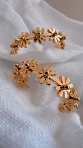 GERBERA EARRINGS