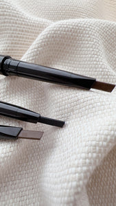 DOUBLE ENDED EYEBROW PENCIL WITH BRUSH