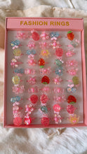 Load image into Gallery viewer, KIDS GLITTER 50PCS RING SET