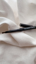 Load image into Gallery viewer, DOUBLE ENDED EYEBROW PENCIL WITH BRUSH