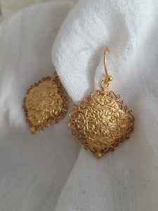 GALENA EARRINGS