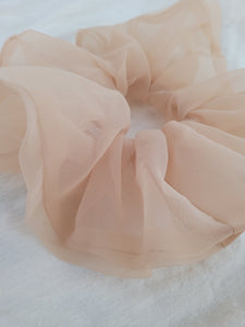 FLEUR OVERSIZED SCRUNCHIE