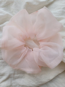 FLEUR OVERSIZED SCRUNCHIE