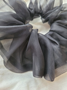 FLEUR OVERSIZED SCRUNCHIE