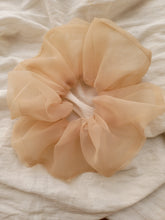 Load image into Gallery viewer, FLEUR OVERSIZED SCRUNCHIE