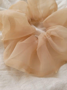 FLEUR OVERSIZED SCRUNCHIE