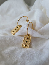 Load image into Gallery viewer, ATHENA EARRINGS